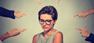  Καταγγελία