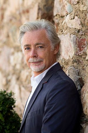 Eoin Colfer | Speculative Fiction Wiki | Fandom