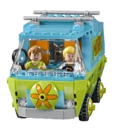 Cc52e 19719764805 bbacd98e44 b.jpg (225 KB) Scoob W Wehikule z Fredem i Kudłatym
