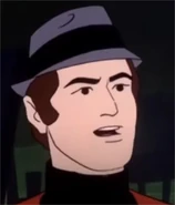 John, l'oncle de Daphné