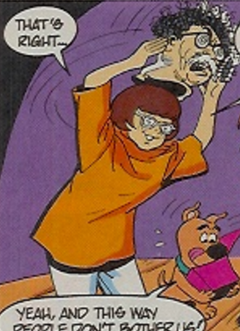 Velma Dinkley, Scoobypedia