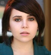 Mae Whitman.jpg
