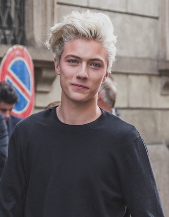 Male supermodel Lucky Blue Smith plays golf and dates a PGA Tour caddie's  daughter | This is the Loop | Golf Digest