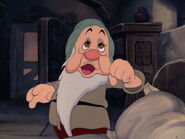 Snow-white-disneyscreencaps.com-4141