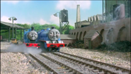 Gordon apologizes to Edward in Edward the Really Useful Engine