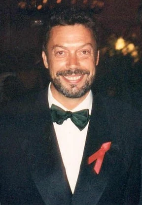 Tim Curry cropped