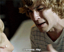 Tumblr pgrk0rSoU31rr5uvgo3 400.gif