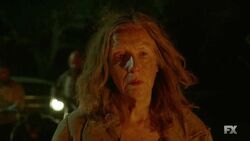 6x05 mama polk 2.jpg