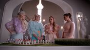 ScreamQueens105 0126