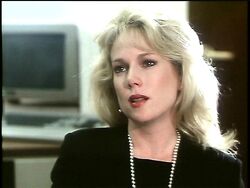 Julia Duffy - Wikipedia