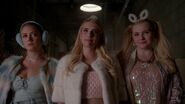 Normal Scream Queens 2015 S02E01 1080p 0758