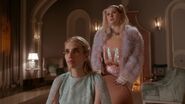 ScreamQueens113 1032