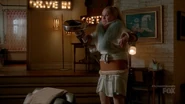 S02e05 262.jpg (137 KB)