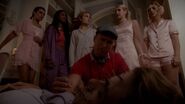 ScreamQueens106 2791