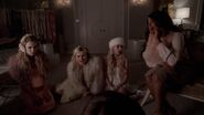 ScreamQueens109 1484