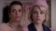 ScreamQueens105 0420