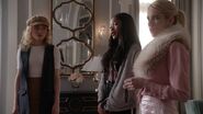 ScreamQueens106 0630