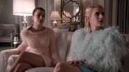 ScreamQueens105 0582