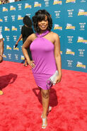 2008-bet-red-carpet-niecy-nash