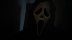 S3E5-BethGhostface