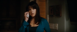 Sidney receives a call from Ghostface.