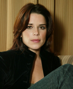 Neve Campbell gallery 6