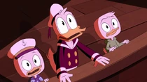 Donald and the boys witnessing the attack at McDuck Manor