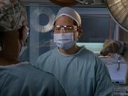 2x14 Rowdy in surgery