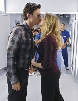 9x1 JD and Elliot kiss.jpg