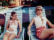 Elliot and her mother.