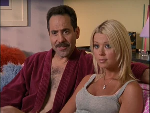 Danni's new boyfriend. ("My Self-Examination")