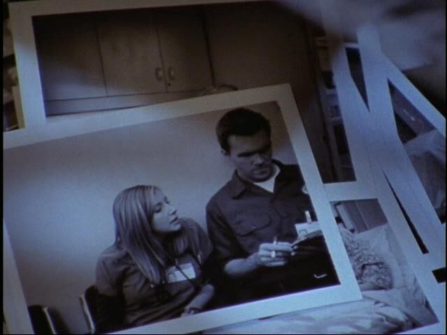 1x22ElliotJanitorpicture.jpg