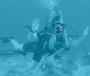 Emma Roberts scuba diving