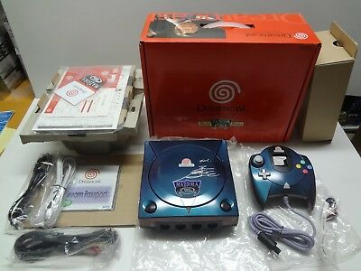 【新品・未使用】SEGA Dreamcast Sega Dreamcast White Console HKT-3000 With Cotroller JAPAN