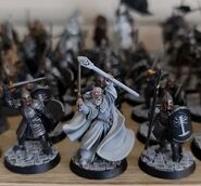 Soldats du Gondor en figurines (par Games Workshop)