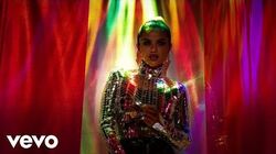 Look At Her Now Selena Gomez Wiki Fandom Gomez surprise dropped a second breakup song, look at her now. here the splashy lyrics and how they tie into her relationship with justin bieber. look at her now selena gomez wiki