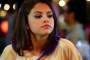 Selena-Gomez-Aftershock