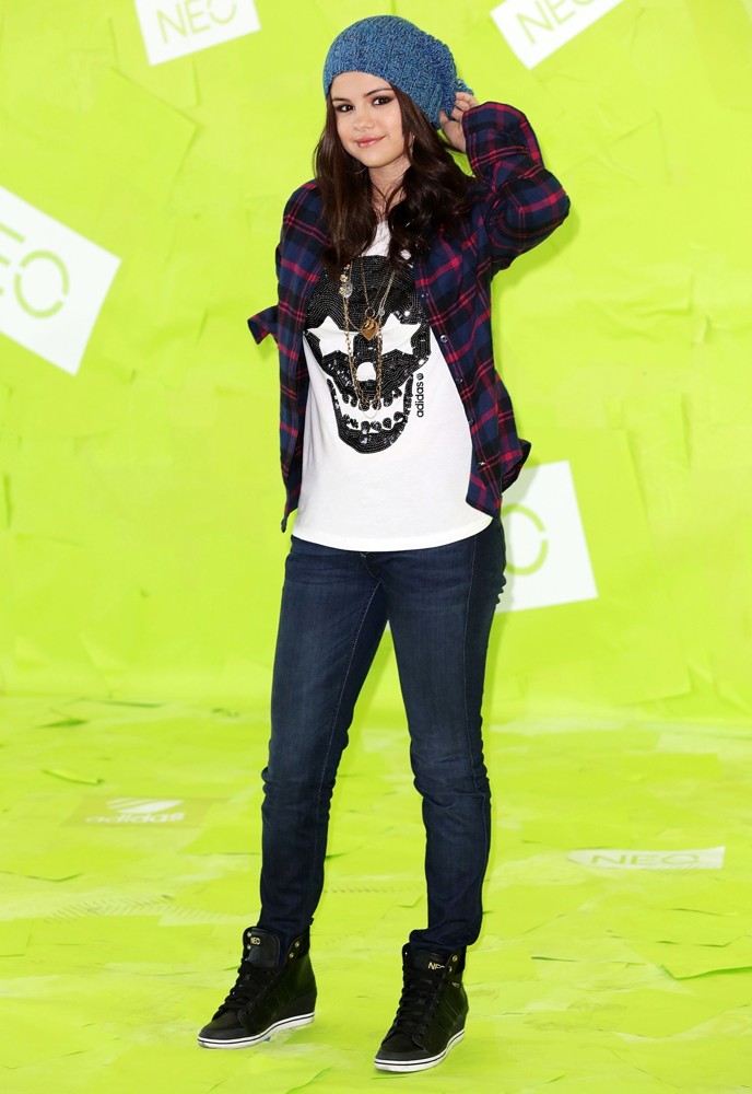 crédito Ejemplo águila Adidas NEO 2012 | Selena Gomez Wiki | Fandom