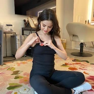 Selena x Votes (2).jpg (205 KB)