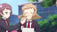 Hibiki eating