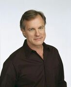 Eric Camden (Stephen Collins)