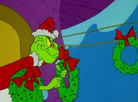 Grinchstole-animationscreencaps.com-2133.webp (72 KB) The Grinch continues his theft spree...