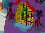 Grinchstole-animationscreencaps.com-157