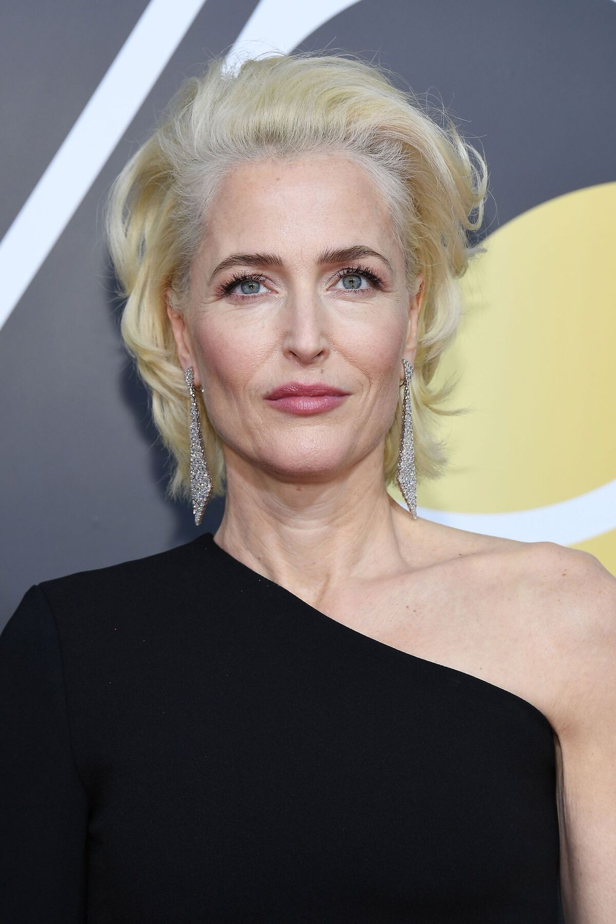 Gillian Anderson Sex Education Wiki Fandom