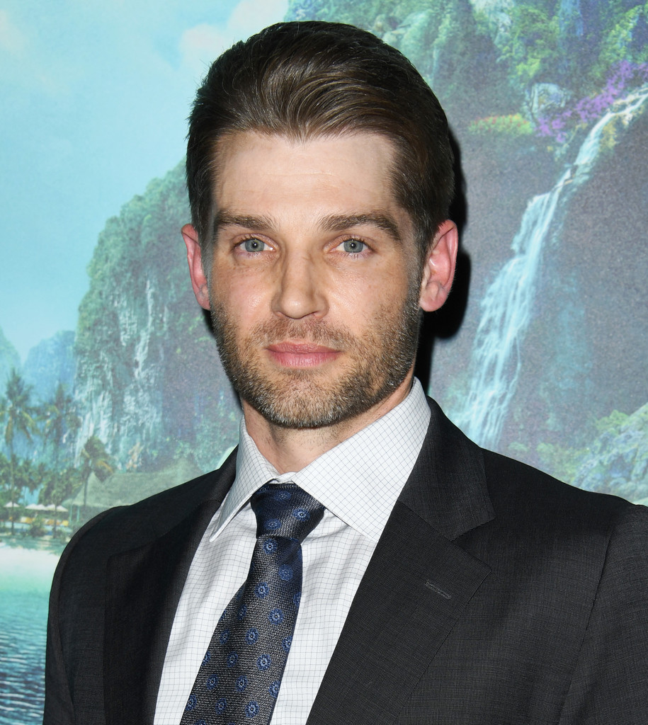 Mike Vogel | Sex/Life Wiki | Fandom