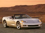 2005-chevrolet-corvette-c6-convertible-front-angle-view-588x441