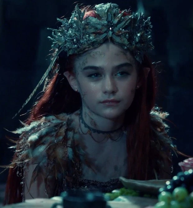 Геншин seelie. Королева фей сумеречные охотники. Фейри благого двора. Королева благого двора сумеречные охотники. Сумеречные охотники королева фейри.