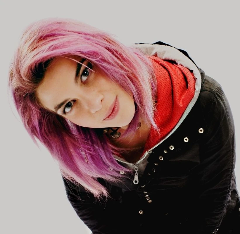 Merryn Treeve | Shadowrun-Penzance Wiki | Fandom