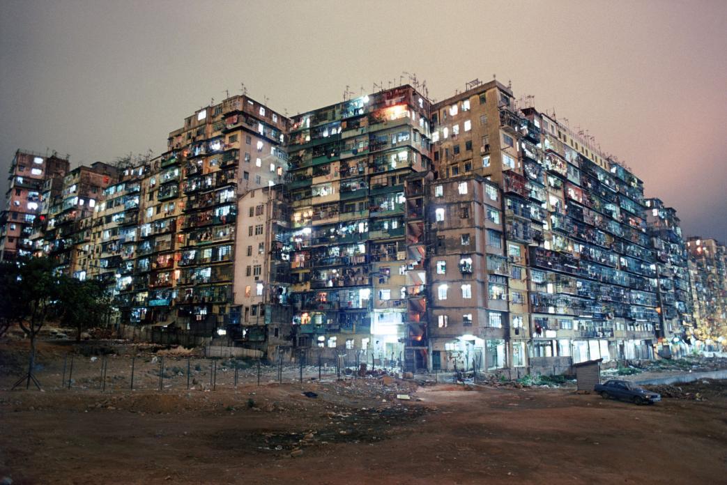 architectural density in hong kong michael wolf (4) Michael wolf, Hong kong arch