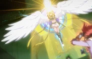 Archangel Reina using its on-evolve effect